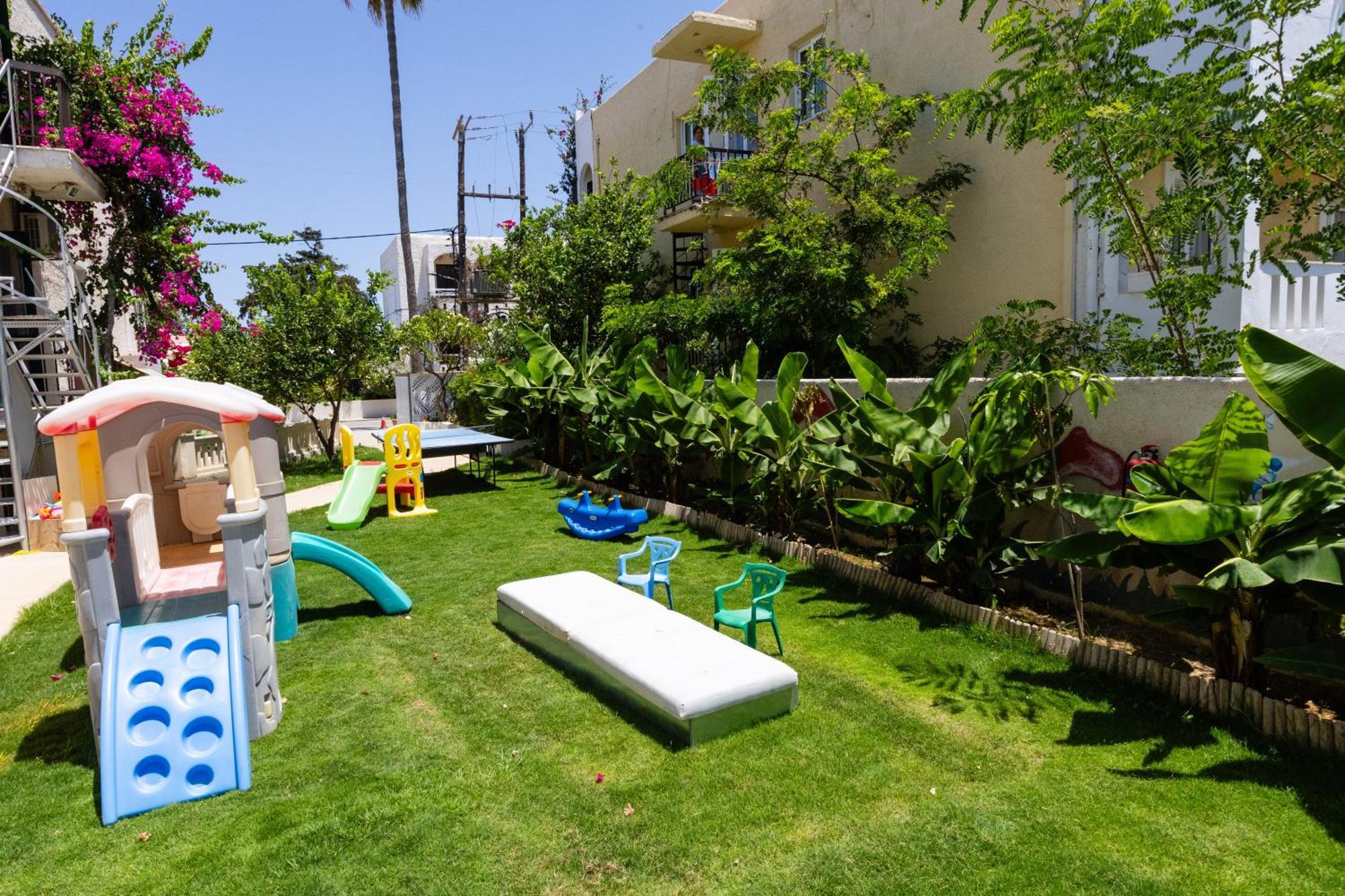 Trefon And Family Aparthotel Platanes (Rethymno)